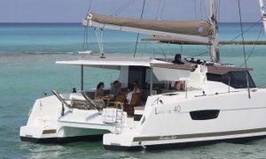 Lucia 40 „Luna Rossa II“ – fotka 3