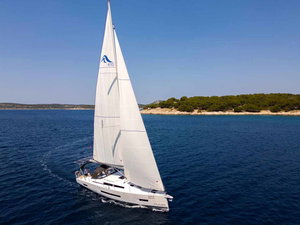 Hanse 410 „Mare Sol“ – fotka 1