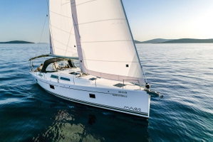 Hanse 508 „Mare Estrella“ – fotka 1