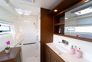 Lagoon 40 „Millennium Falcon“ – fotka 14