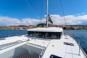 Lagoon 40 „Millennium Falcon“ – fotka 6