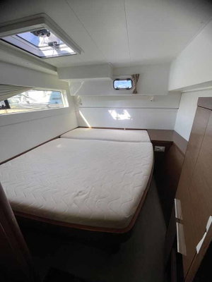 Lagoon 40