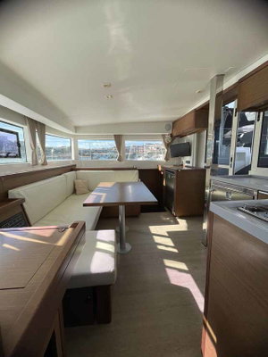 Lagoon 40