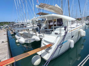 Lagoon 400 S2 „Yolamare“ – fotka 3