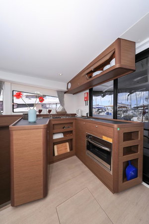 Lagoon 42 „Smaragd“ – fotka 15