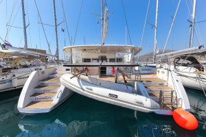 Lagoon 450 F „Yara“ – fotka 1