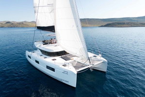 Lagoon 46 „Mare Luna“ – fotka 1