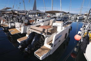 Nuva M9 Cabin „Planac“ – fotka 2
