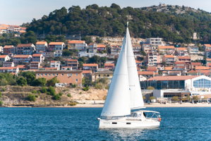 Oceanis 38 „Aphrodite“ – fotka 1