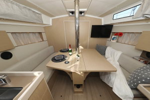 Oceanis 38.1 „Angel07“ – fotka 11