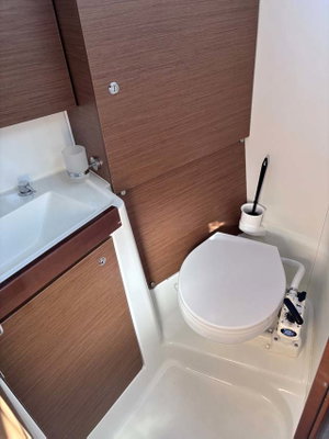 Oceanis 38.1 „Eleven“ – fotka 10