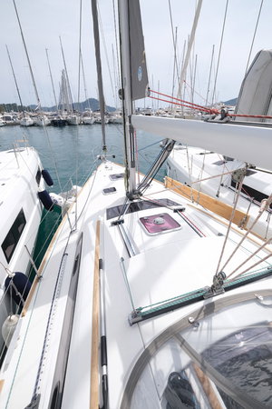 Oceanis 40 „Nar“ – fotka 3