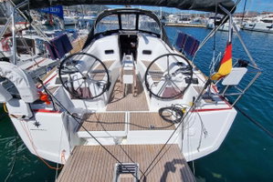 Sun Odyssey 349 „Capraia“ – fotka 1