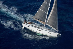 Sun Odyssey 410 „Turing Machine“ – fotka 1