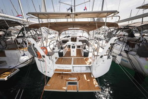 Sun Odyssey 440 „Follow your Dream“ – fotka 1