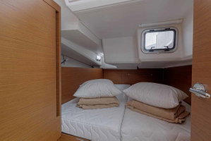 Sun Odyssey 440