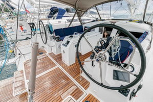Sun Odyssey 440