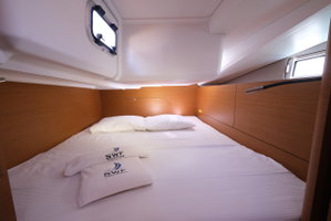 Sun Odyssey 440 „Roma“ – fotka 8