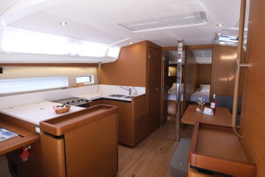 Sun Odyssey 440 „Roma“ – fotka 4