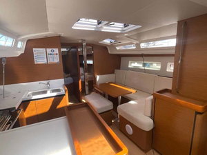 Sun Odyssey 440 „Sweet Dreams“ – fotka 3