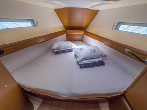 Sun Odyssey 449