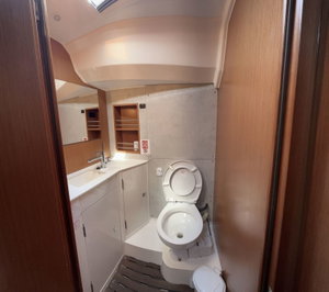 Bavaria C42 „Silver VII“ – fotka 15