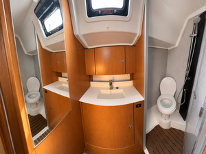 Bavaria C42 „Silver VII“ – fotka 14