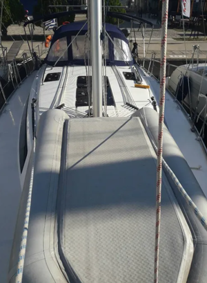 Bavaria Cruiser 37