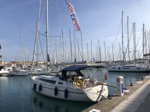 Bavaria Cruiser 37