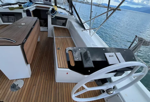 Dufour 41 „Syrena“ – fotka 10