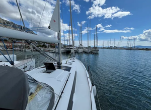Dufour 41 „Syrena“ – fotka 11