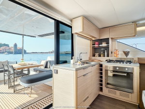 Lagoon 51 „Queen Victoria“ – fotka 19