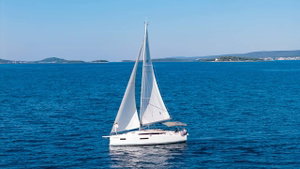Sun Odyssey 380 „Dobrila“ – fotka 1